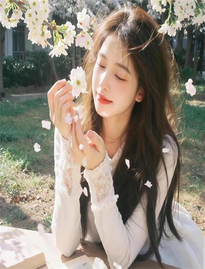 技术分析：《闪婚老公马甲震惊全球》中的绿幕合成 突破传统创造视觉奇迹 改变电影制作的传统模式